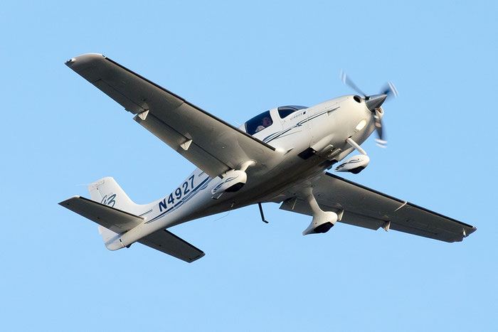 N4927 - Cirrus SR-22 - Private @ Aeroporto di Bolzano © Piti Spotter Club Verona