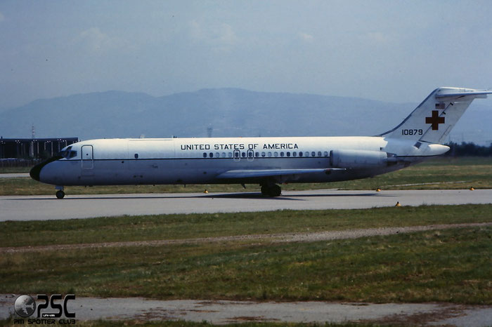 71-0879   C-9A  47537/662 @ Aeroporto di Verona © Piti Spotter Club Verona