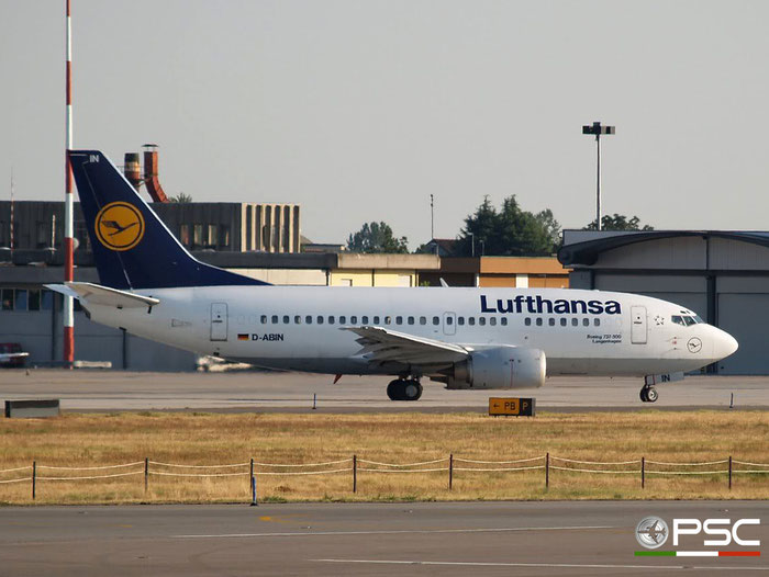 D-ABIN B737-530 24938/2023 Lufthansa @ Aeroporto di Verona 05.08.2007  © Piti Spotter Club Verona