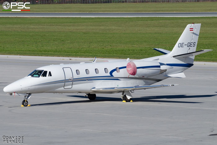 OE-GES Ce560XLS+ 560-6036 Jet24 GmbH @ Innsbruck Airport 10.2015 © Piti Spotter Club Verona