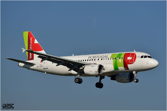 CS-TTD A319-111 790 TAP Portugal - Transportes Aéreos Portugueses @ Bologna Airport 06.12.2013 © Piti Spotter Club Verona