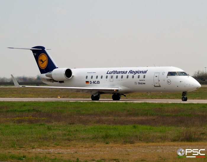 D-ACJD CRJ100LR 7135 Lufthansa Regional @ Aeroporto di Verona 05.04.2008  © Piti Spotter Club Verona