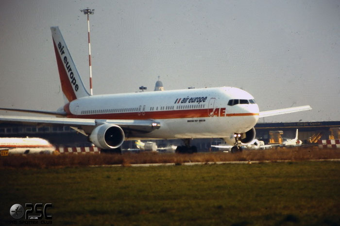 EI-CLS  B767-352ER  26262/583  Air Europe Italy  @ Aeroporto di Verona © Piti Spotter Club Verona 