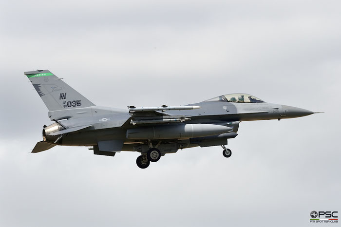 89-2035  AV  F-16CM-40-CF  1C-188  555th FS © Piti Spotter Club Verona 