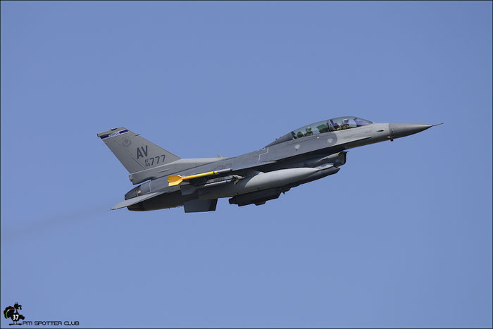 90-0777  HO  F-16DM-40-CF  1D-55  54th FG © Piti Spotter Club Verona 