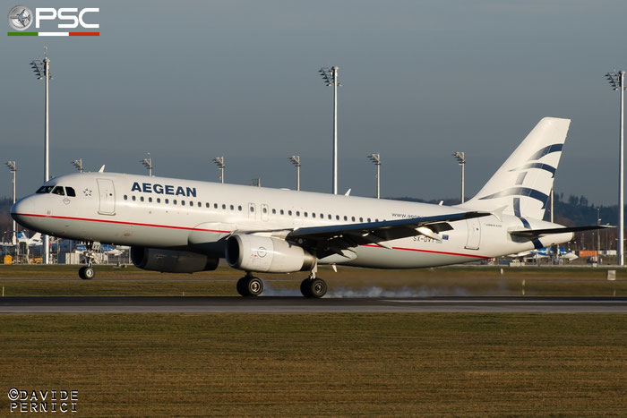 SX-DVY A320-232 3850 Aegean Airlines @ Munich Airport 13.12.2015 © Piti Spotter Club Verona