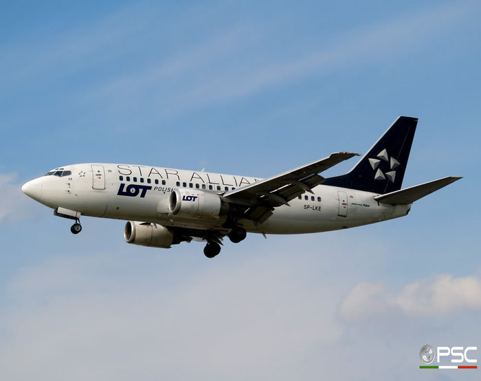 SP-LKE B737-55D 27130/2448 LOT Polish Airlines - Polskie Linie Lotnicze @ London Heathrow Airport 05.05.2007 © Piti Spotter Club Verona