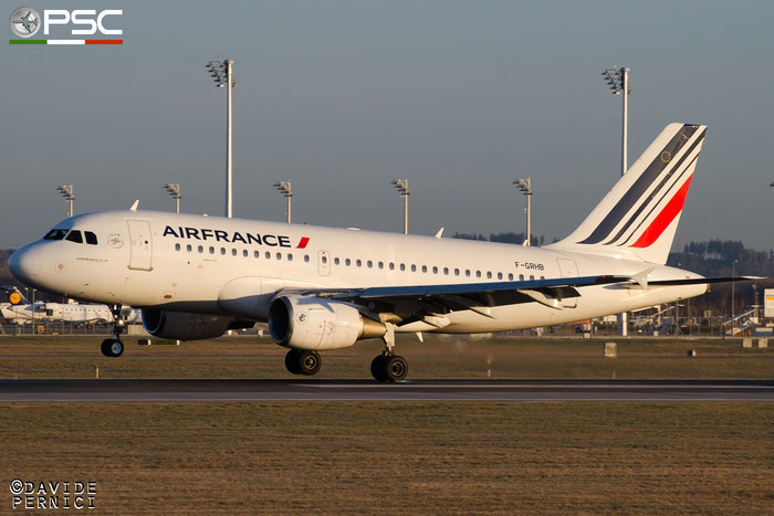 F-GRHB A319-111 985 Air France @ Munich Airport 13.12.2015 © Piti Spotter Club Verona