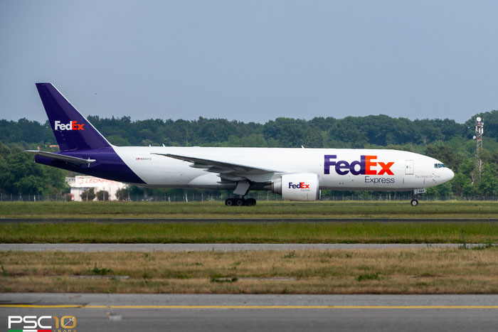 N884FD  B777-FS2  37137/917  FedEx Express  @ Milano Malpensa ©  2022 Piti Spotter Club Verona