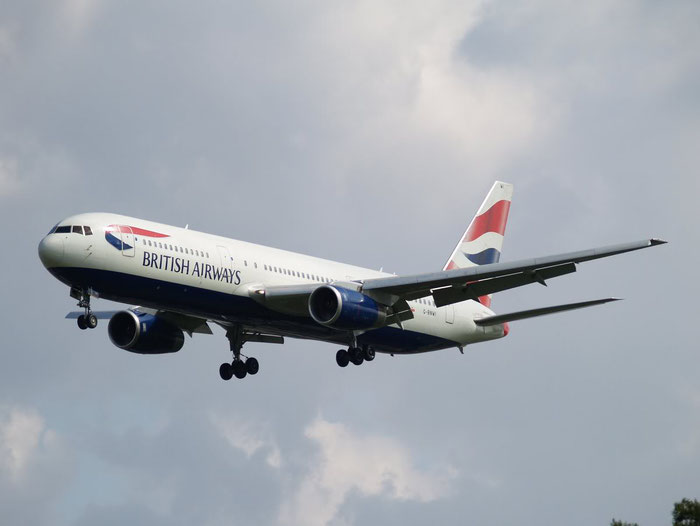 G-BNWI B767-336ER 24341/342 British Airways @ London Heathrow Airport 08.2007  © Piti Spotter Club Verona