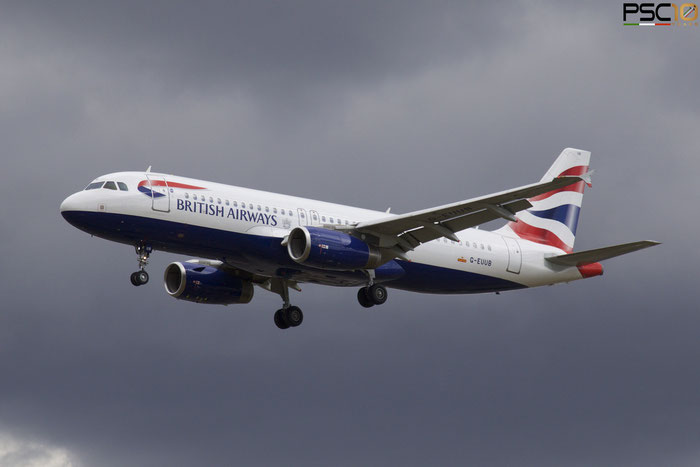 G-EUUB  A320-232  1689  British Airways  @ London Heathrow ©  2022 Piti Spotter Club Verona