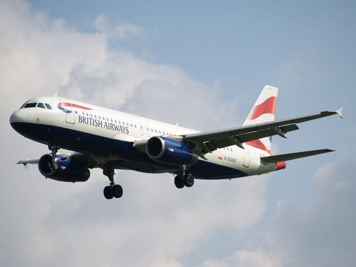 G-EUUK A320-232 1899 British Airways @ London Heathrow Airport 08.2007 © Piti Spotter Club Verona