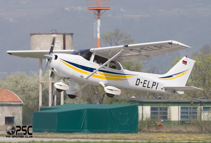 D-ELPI Cessna 172S Skyhawk II C172 172S9980 @ Aeroporto Verona Boscomantico © Piti Spotter Club Verona