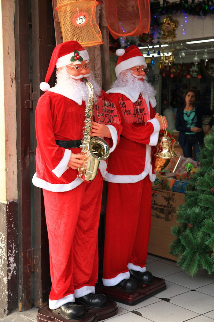 Auch im sommerlich warmen Peru steht Weihnachten vor der Tür.