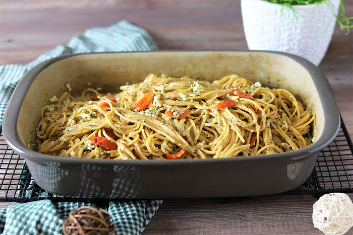 Ofen-Spaghetti in der großen Ofenhexe von Pampered Chef aus dem Onlineshop