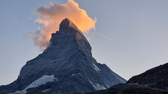 Matterhorn im letzten Abendlicht (click picture to zoom)