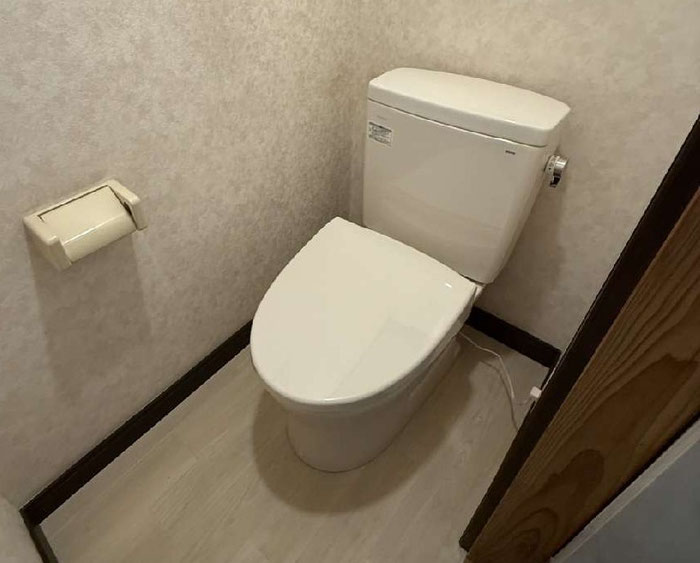 トイレ交換　