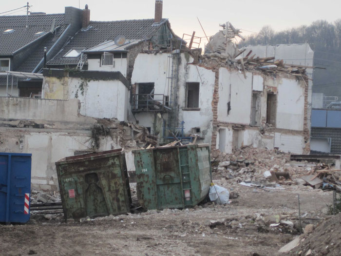 "Die Löwenburg ist Geschichte !!!"