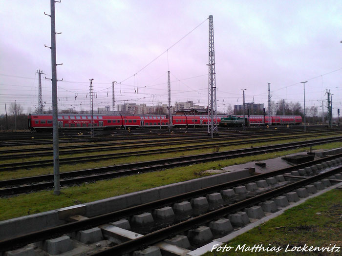 5 Dostowagen  Eine Defekte LDS BR 293 In Rostock Hbf am 3.2.13