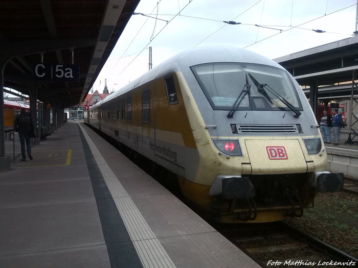 Fahrwwegemesssteuerwagen im Bahnhof Stralsund Hbf am 25.3.14