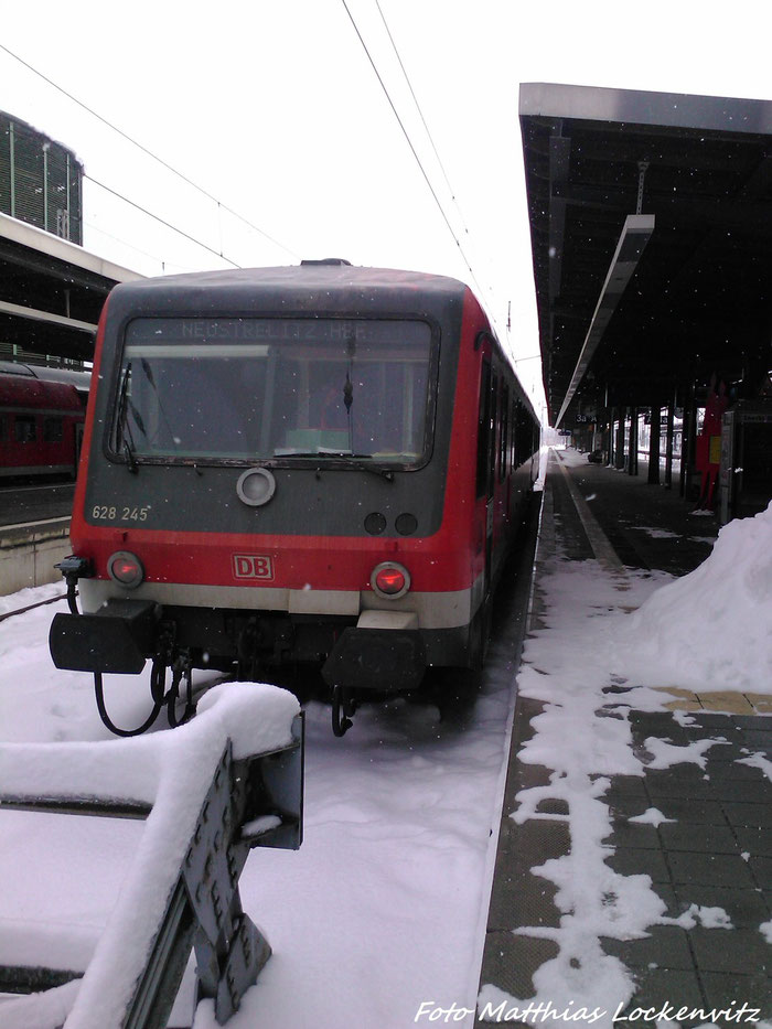628 245 Im Bahnhof Stralsund Hbf als RE5 Mit Ziel Neustrelitz Hbf Abgestellt 