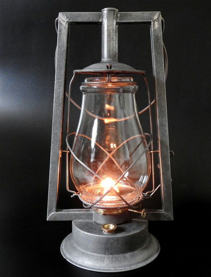 DIETZ VICTOR Nr.0 1888 The Loveland Lantern Collection