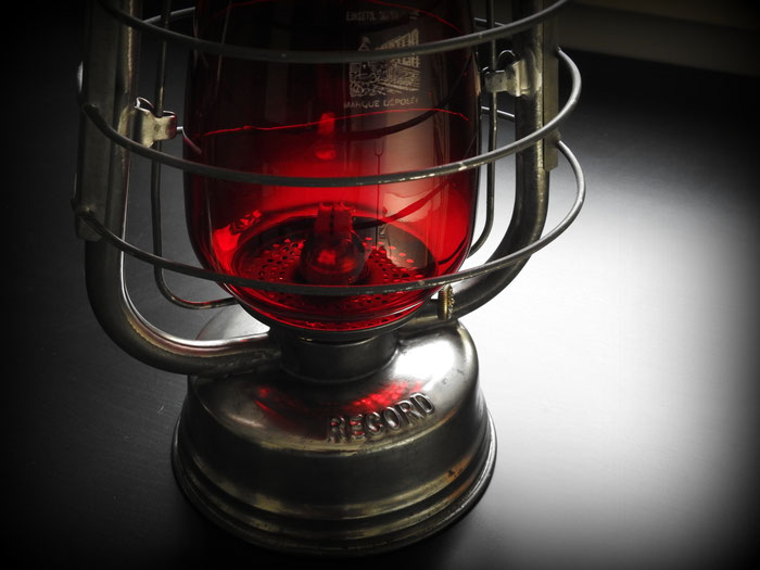 CIE & TROST 'RECORD' KEROSENE LANTERN