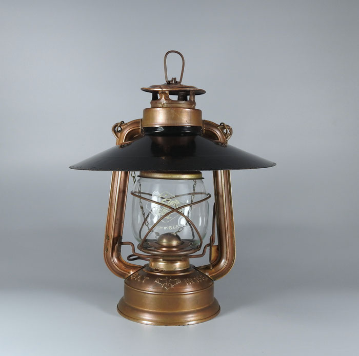 BAT 158 BATELA - 'WARTBURG' - The Loveland Lantern Collection BAT 158 BATELA - 'WARTBURG' - The Loveland Lantern Collection