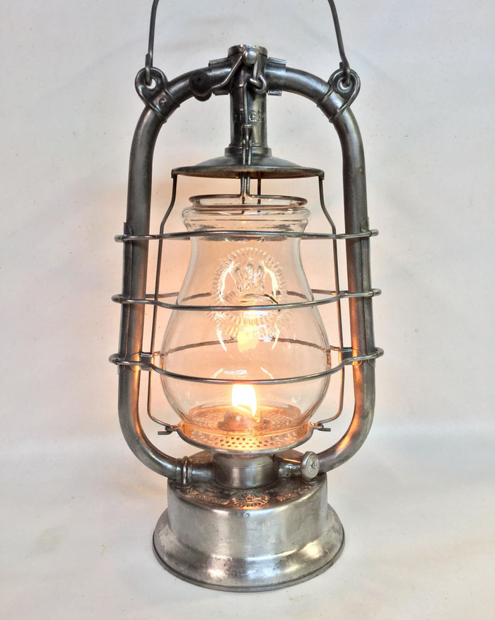 FEUERHAND Nr. 223 Kerosene Lantern with embossed rare globe