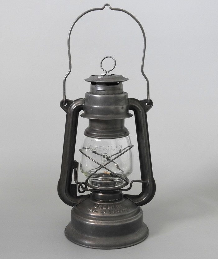 GREMLIN KEROSENE LANTERN *MADE IN ENGLAND