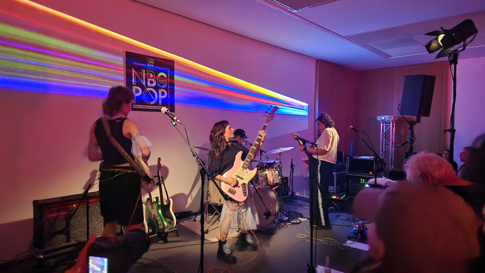 Power Plush | (c) Foto: Alisa Knoll