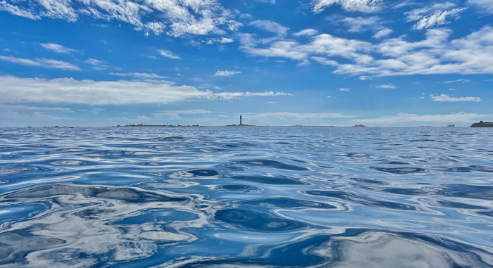 Der Atlantik kurz vor der Île de Sein, Bootstour ab Audierne, Cap Sizun