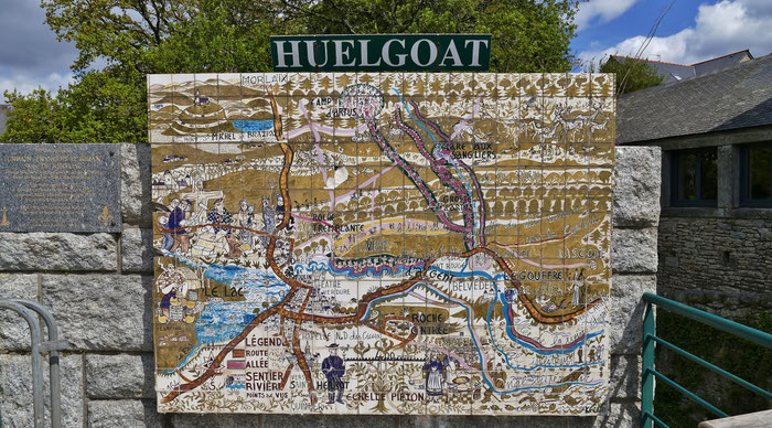 Im Zauberwald von Huelgoat, Bretagne, Frankreich, Wanderkarte Wald von Huelgoat