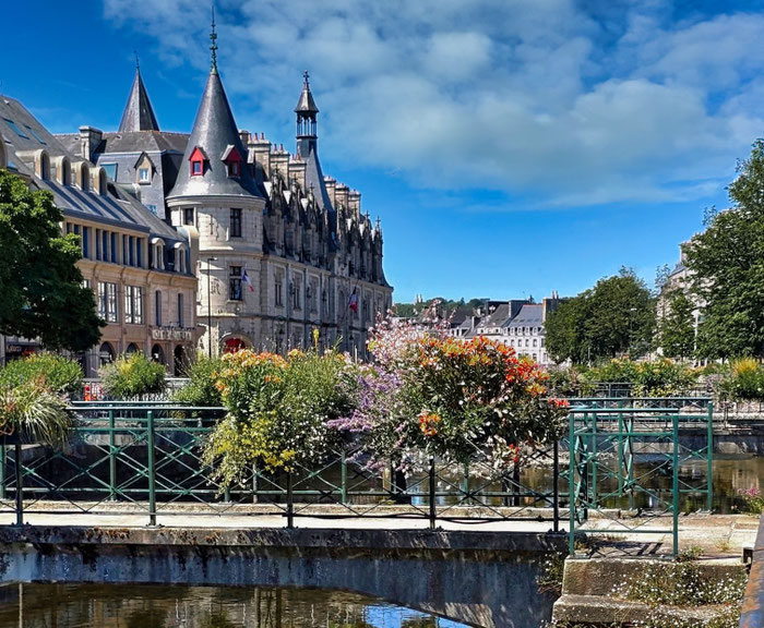 Quimper, Brücken über den Odet, Blumenbrücken, Bretagne, Cornouaille
