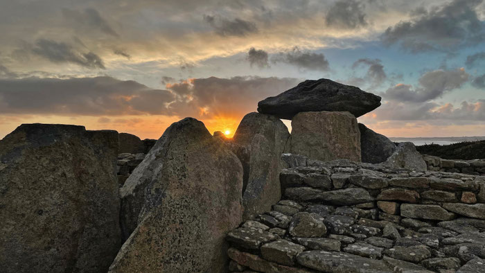 Menez Dregan, Megalithen, Dolmen, Plouhinc, Pors Poulhan, Zeitreise, Steinzeit, Wanderung