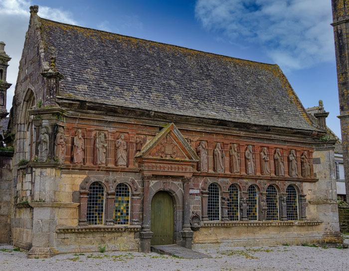 Sizun, das Beinhaus