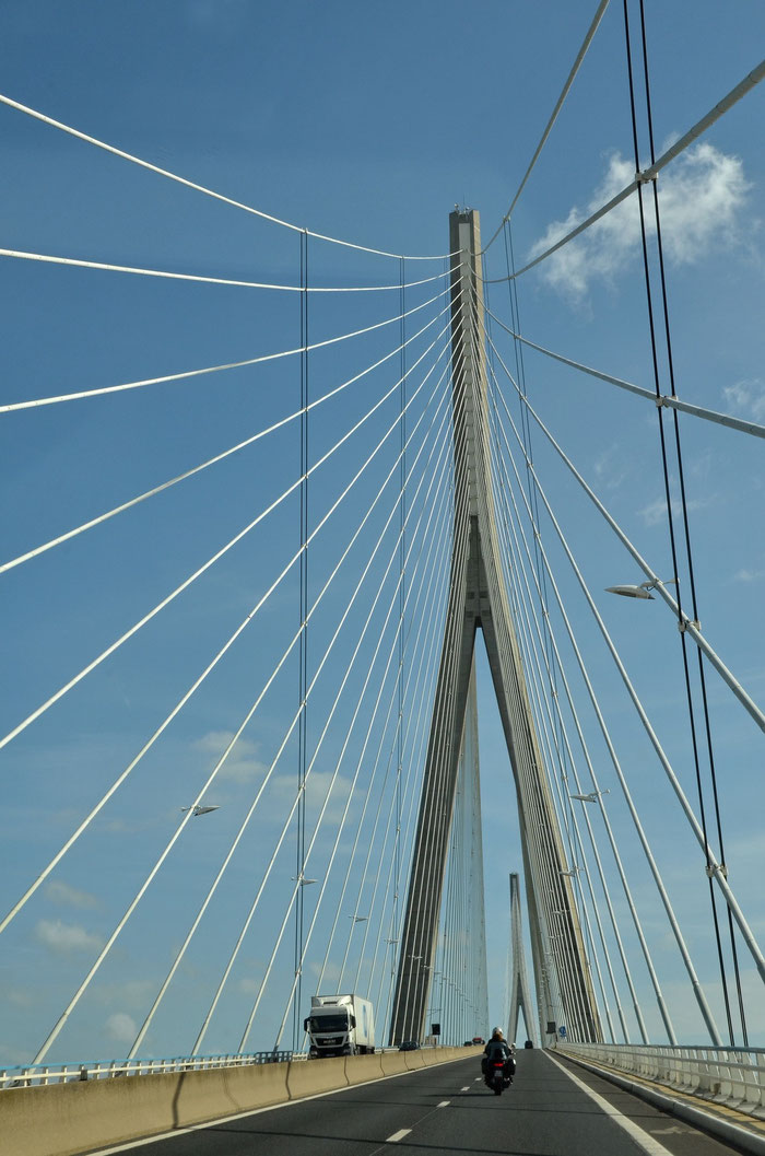 Normandie Brücke, Anreise in die Bretagne, Urlaub am Cap Sizun