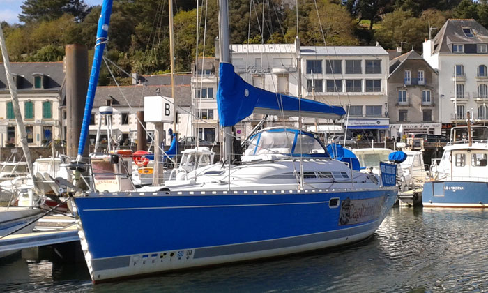 Die Atlantis, Hafen von Audierne, Mietyacht, Foto: Audierne Yachting