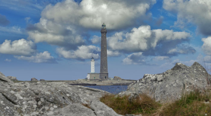 Höchster steinerner Leuchtturm Europas: Der Phare de l'Île Vierge im Lilia-Archipel, Finistère.