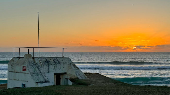 Trez Goarem, Esquibien, Saint Tugen, Strand, alter Bunker, Rettungsschwimmer, Bucht von Audierne, Cap Sizun
