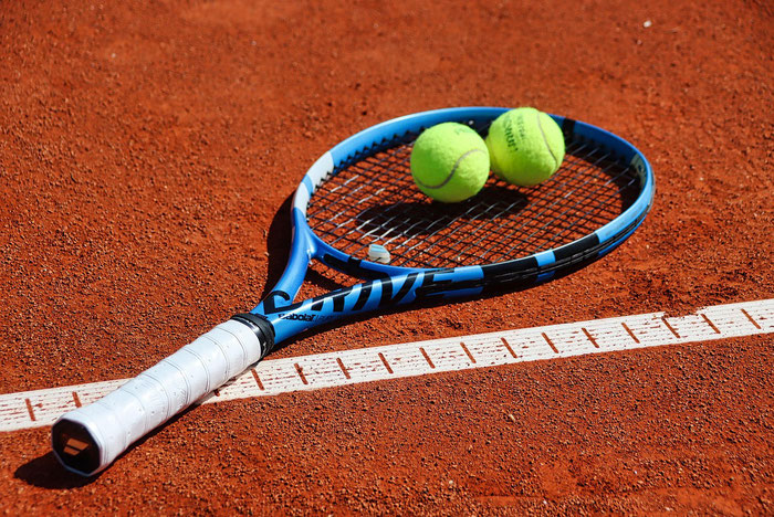 Tennis spielen Cap Sizun, Tennis Bretagne, Bucht von Audierne, Tennisplatz Audierne, Tennisplatz Plouhinec