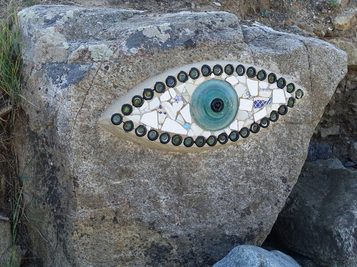 Die Augen von Pierre Chanteau am Cap Sizun, Auge Pierre Chanteau Plouhinec, Ferienhaus Ker Armor