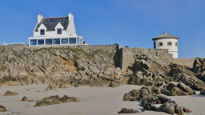 Audierne, Restaurant Grand Large, Bucht von Audierne, Cap Sizun, Leuchtturm Raoulic
