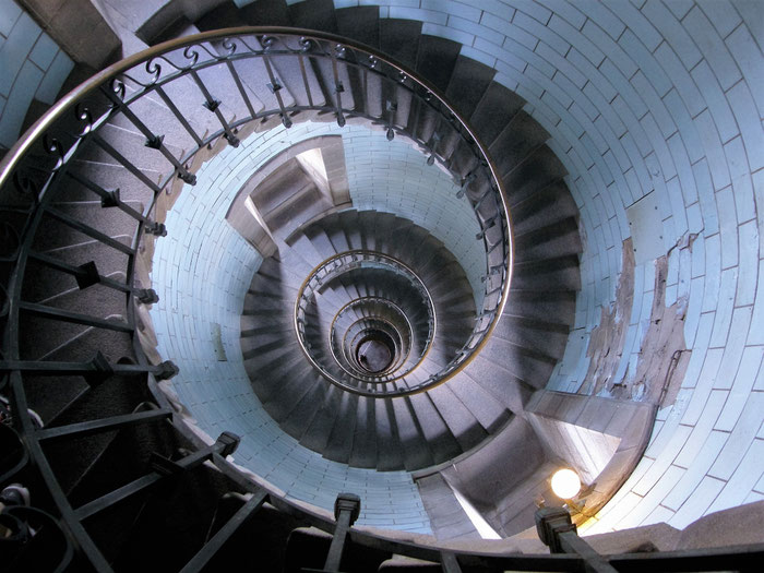 Phare d'Eckmühl, Leuchtturm, Penmarc'h, Treppe im Inneren des Leuchtturms