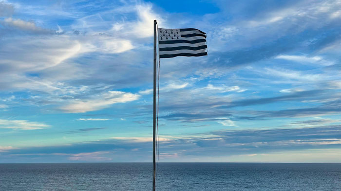Bretonische Flagge, Gwen ha Du, Bretonisch für Weiß und Schwarz