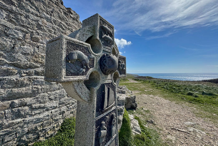 Keltisches Kreuz am Weg zur Pointe du Raz, Cap Sizun, Bretagne