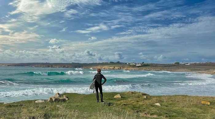 Surfen am Cap Sizun, Surfspots, Bucht von Audierne, Surfer und die perfekte Welle