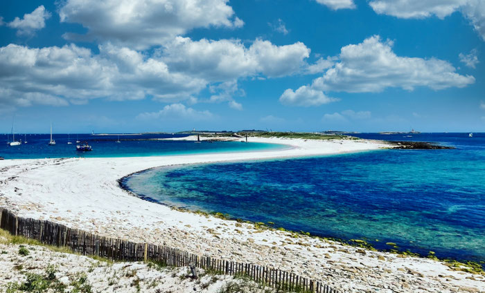 Glénan Inseln, Glénan Archipel, glasklares Wasser und weiße Strände, Bretagne