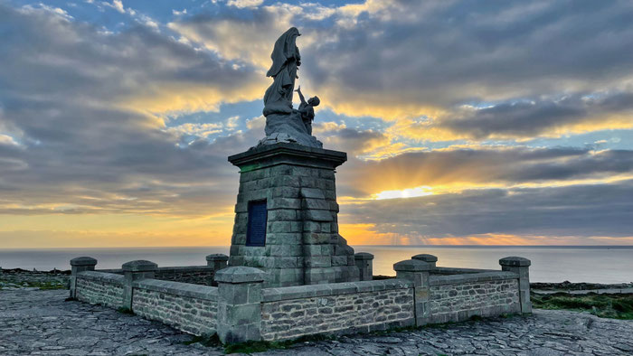 Die Pointe du Raz, Cap Sizun, Bretagne, Sonnenuntergang