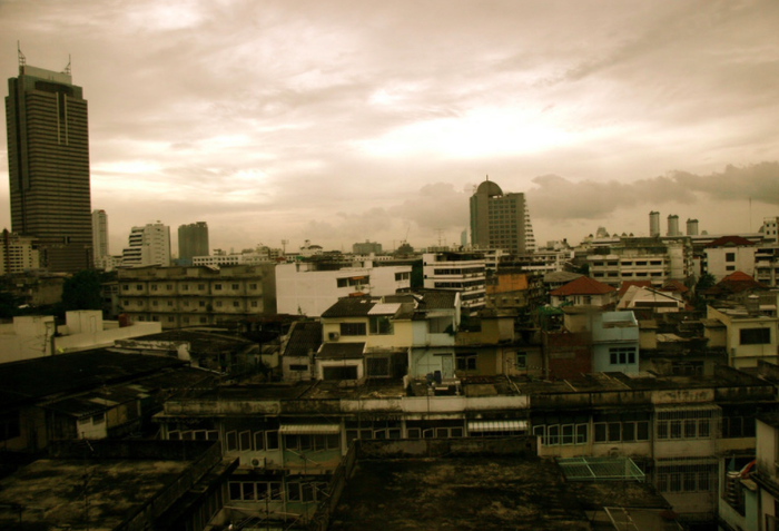 (Goodmorning Bangkok, A. Strakey, Flickr, 2007)  